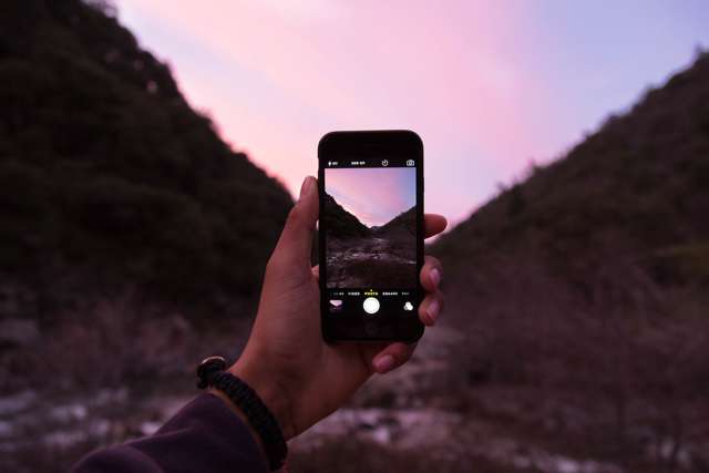smartphone-crystal-glue-2.jpg